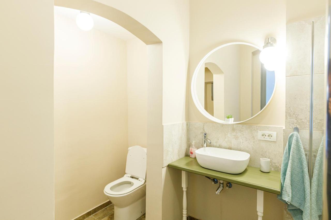 Beautiful Apartment In Heart Of Historical Center Timisoara Bagian luar foto